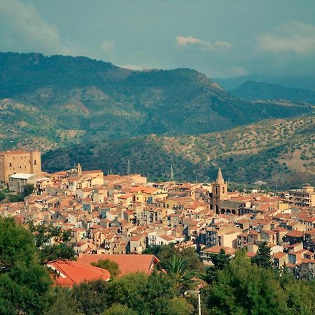 Casa Lucia Daire Castelbuono  Dış mekan fotoğraf