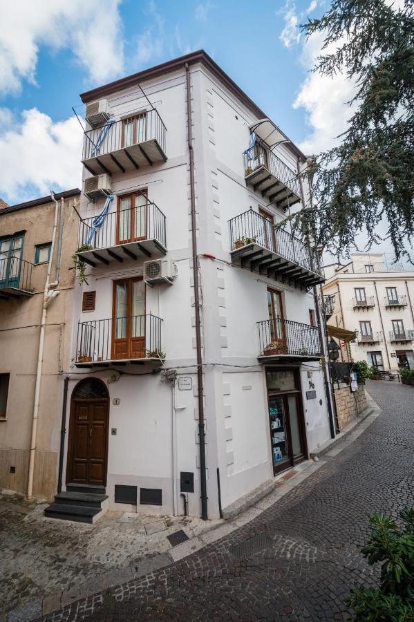 Casa Lucia Daire Castelbuono  Dış mekan fotoğraf